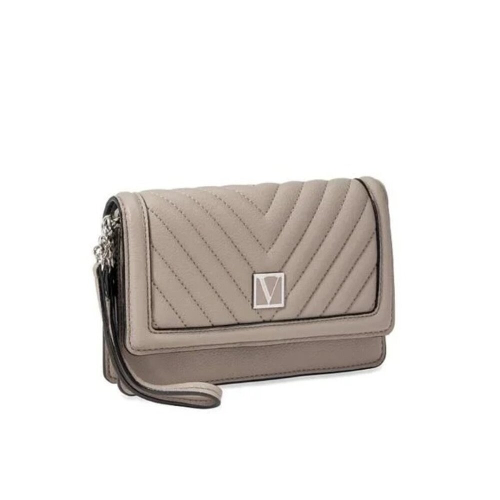 New Victoria's Secret Quilted Tech Clutch Gray